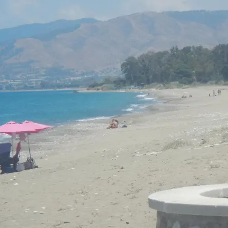 Penthouse Direkt Am Appartement Polis