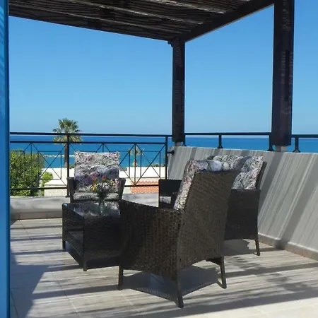 Penthouse Direkt Am Polis