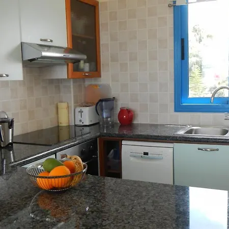 Penthouse Direkt Am Apartment Polis