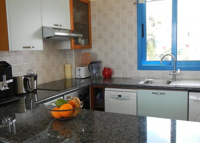 Penthouse Direkt Am Apartment Polis